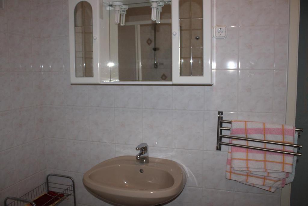 Orwa apartmanok - Fenyőfa köz Zalakaros Szoba fotó